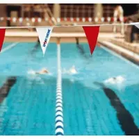 Sport-Thieme Wimpelkette für Rückenschwimmer-Sichtanlage, Rot-Weiß, FINA-Norm, Wimpel 20x40 cm