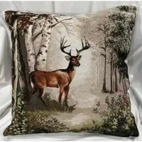 Casa Padrino Luxus Deko Kissen Hirsch im Wald Mehrfarbig 45 x 45 cm - Bedrucktes Zierkissen mit edlem Gobelin Stoff - Luxus Deko Accessoires