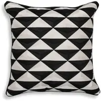 Casa Padrino Luxus Deko Kissen Schwarz / Weiß 50 x 50 cm - Edles Zierkissen mit elegantem Muster - Luxus Qualität - Deko Accessoires