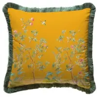 Casa Padrino Luxus Deko Kissen Sträucher mit Blumen & Vögel Gelb / Mehrfarbig / Grün 45 x 45 cm - Bedrucktes Samt Kissen mit Fransen - Luxus Deko Accessoires