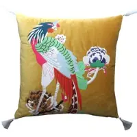 Casa Padrino Luxus Deko Kissen mit Troddeln Bird Gelb / Weiß 45 x 45 cm - Feinster Samtstoff - Luxus Deko Accessoires