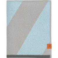 Mette Ditmer Badetuch Diagonal Mint (70 x 133 cm)