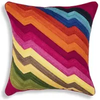 Casa Padrino Luxus Deko Kissen Mehrfarbig 50 x 50 cm - Edles Zierkissen mit elegantem Muster - Luxus Qualität - Wohnzimmer Deko Accessoires
