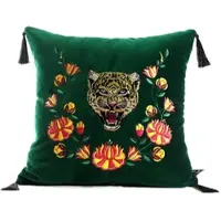 Casa Padrino Luxus Deko Kissen mit Troddeln Tiger Grün / Mehrfarbig 45 x 45 cm - Feinster Samtstoff - Luxus Qualität