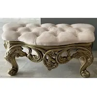 Casa Padrino Luxus Barock Hocker mit Glitzersteinen Creme / Gold - Handgefertigter Barockstil Sitzhocker - Barockstil Fußhocker - Antik Stil Hocker - Möbel im Barockstil - Barock Möbel