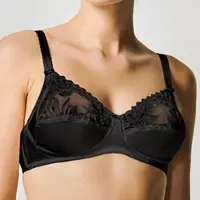 Chantelle Ohne Bügel BH Amazone | Grösse: 100D | Farbe: Schwarz