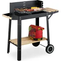 Relaxdays Grill mit Rädern, 2 Ablagen, höhenverstellbarer Rost, Windschutz, Grillwagen HBT: 80,5 x 86 x 42 cm, schwarz