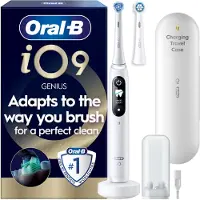 Oral-B - iO9 Electric Toothbrush - White - 2 Brush Head, Charging Travel Case