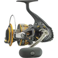 Daiwa BG, 2500, Beidhändig, Meeres Spinning Angelrolle, Frontbremse, 10460-250