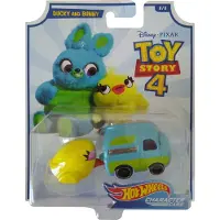 Difuzed Mattel GCY60 Hot Wheels Disney Toy Story 4, Ducky and Bunny Fahrzeug im Maßstab 1:64, Wohnmobil mit Kückenanhänger