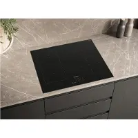 Siemens iQ500 EE611BPB5E, Schwarz, Integriert, 60 cm, Zonen-Induktionskochfeld, Glaskeramik, 4 Zone(n)
