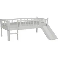 Vipack - FORREST Buche Junior-Spielbett 90x200 cm, inkl. Lattenrost, Leiter und Rutsche, Buche massiv weiß lackiert