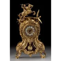 Casa Padrino Luxus Barock Tischuhr Gold 27 x H. 47 cm - Handgefertigte Bronze Uhr im Barockstil - Barock Schreibtischuhr - Barock Schreibtisch Deko - Barock Deko Accessoires - Barockstil Uhren