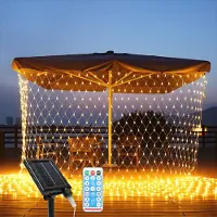 Eikuavons LED Solar Lichternetz 4,5 x 1,6 m, 360 LEDs, Warmweiß, 8 Lichtmodi, 4 Helligkeitsstufen, Timer mit Fernbedienung, Weihnachtsbeleuchtung