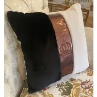 Harald Glööckler Luxus Deko Kissen Pompöös by Casa Padrino Weiß / Schwarz / Bronze - Glööckler Kissen - Designer Zierkissen - Designer Deko Accessoires