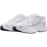 Nike P-6000 Sneaker für Kinder mit dämpfender Einlegesohle und Gummiaußensohle