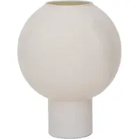 Urban Nature Culture Vase von Pale Khaki