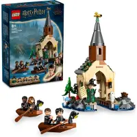 LEGO Harry Potter Bootshaus von Schloss Hogwarts Spielzeug-Modell für Kinder, beinhaltet 2 baubare Boote und 5 Mini-Figuren, Geschenk für Mädchen, Jungs und alle Fans ab 8 Jahren 76426