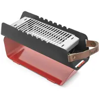 The Favilla FUMO mobiler Holzkohlegrill – Kompakter 2-in-1 Grill mit Edelstahlrost & Spießhalterung –Inkl. Tragetasche für Camping, Balkon & Picknick