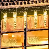 Peviasot LED-Lichterkette mit 40 Eiszapfen, 5M LED Lichtervorhang Fenster Party Deko Warmweiß