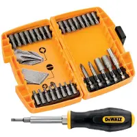 DeWalt 30 PC Screwdriving Set With Screw Driver
