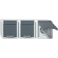 Gira SCHUKO-Steckdose Aufputz, mit Klappdeckel, grau, Steckdosen 3, waagerecht 78930
