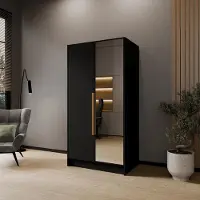 Beautysofa Drehtürenschrank LARO 100 cm Moderner Kleiderschrank mit Spiegel und glatten Türen, Schwarz mit goldene Griffe