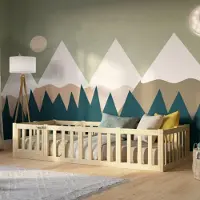 Crazy Pine Kinderbett 90x200 cm – Natürlichem Holz - Montessori Bodenbett mit Rausfallschutz 40cm und Öffnbarer Barriere - Crazy Johnny