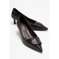 Prologue Briana Schnalle Spitzer Zehenbereich Pumps (Damen)