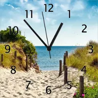 Wallario Design Wanduhr Auf dem Sandweg zum Strand aus Echtglas, Größe 30 x 30 cm