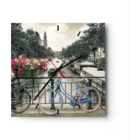 ARTTOR Wanduhr - Quadrat - Glasuhr - Amsterdam Fahrräder Brücke - 30x30cm - Schleichendes Uhrwerk - Lautlos - zum Aufhängen bereit - Dekoration Modern - Wanddekoration aus Glas - C3AC30x30-4503