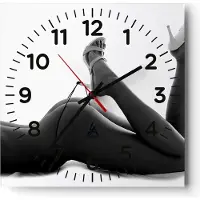 ARTTOR Wanduhr - Quadrat - Glasuhr - Frau Akt Pose - 30x30cm - Schleichendes Uhrwerk - Lautlos - zum Aufhängen bereit - Dekoration Modern - Wanddekoration aus Glas - C4AC30x30-0105