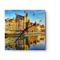 ARTTOR Wanduhr - Quadrat - Glasuhr - Schiff Fluss Architektur Geschichte - 40x40cm - Schleichendes Uhrwerk - Lautlos - zum Aufhängen bereit - Dekoration Modern - Wanddekoration aus Glas - C3AC40x40-3202
