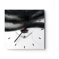 ARTTOR Wanduhr - Quadrat - Glasuhr - Frau Hut Schwarzweiß - 30x30cm - Schleichendes Uhrwerk - Lautlos - zum Aufhängen bereit - Dekoration Modern - Wanddekoration aus Glas - C3AC30x30-4301