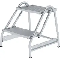 Munk Arbeitspodest, Aluminium, verschweißte Rohrkonstruktion, Trittfläche 400 x 300 mm, 200 mm tiefe Stufen, max. 150 kg Belastung, 2 Stufen