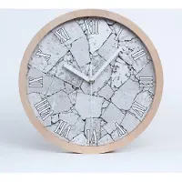Tulup Holzuhr 20fi cm wanduhr - weiße Spitzen - Steinwand
