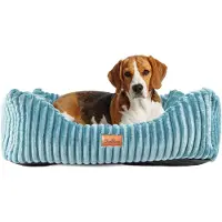 BOUTIQUEZOO Boutique ZOO Hundebett L 103x81 cm | Weiches Hundesofa mit Kissen | Waschbar & Rutschfest | Wildlederoptik Petrol