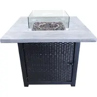 Teamson Home Draussen Garten Rattan Propangas Feuerstelle Tischbrenner, Rauchfreie Feuerstelle, Terrassenmöbelheizung mit Glasscheibe, Lavasteinen und Abdeckung