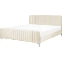 Beliani Polsterbett Hellbeige Samtstoff mit Lattenrost 180 x 200 cm Hohes Gestepptes Kopf- und Fußteil Modern Glam Doppelbett Schlafzimmer Ausstattung