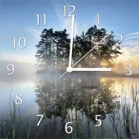 Wallario Design Wanduhr Stiller See mit Insel im Morgennebel aus Echtglas, Größe 30 x 30 cm