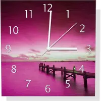 Wallario Design Wanduhr Steg bei Abenddämmerung -Himmel bei Nacht Lila gefärbt aus Aluverbund, Größe 30 x 30 cm
