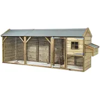 FATMOOSE Hühnerstall mit Auslauf CosyChicken Cottage aus Holz - 363x95x148 cm