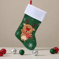 Décoris Weihnachtssocke mit Anhänger - Rentier - Dunkelgrün - Weihnachtsdekoration