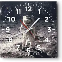 ARTTOR Wanduhr - Quadrat - Glasuhr - Mond Erde Astronaut - 40x40cm - Schleichendes Uhrwerk - Lautlos - zum Aufhängen bereit - Dekoration Modern - Wanddekoration aus Glas - C4AC40x40-4882