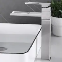 OEM Hoher Badkamer-Wasserkop, 360-Grad-Drehbar, Badkamer-Wasserkop-Set, Einhand-Mengkran, Badkamer-Wasserkop, Hochwertiger Wasserkop