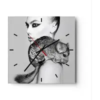 ARTTOR Wanduhr - Quadrat - Glasuhr - Chinchilla Frau Porträt - 40x40cm - Schleichendes Uhrwerk - Lautlos - zum Aufhängen bereit - Dekoration Modern - Wanddekoration aus Glas - C3AC40x40-4278