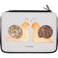 Mr. & Mrs. Panda Etui Schnecken Liebe - Grau Pastell - Geschenk, Freundin, Bleistiftetui, Schreibetui, Zufrieden, Mäppchen, Federmäppchen, Federtasche, Schüleretui, Große