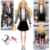 Sarcia.eu Shyam blonde Puppe mit Zubehör, Rock 29cm MEGA CREATIVE Einheitsgröße