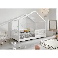 TIMBEE MURLO Hausbett Kinderbett 100x200 cm Weiß mit Rausfallschutz Lattenrost Naturholz Kiefer Holzbett Beinhöhe 3 cm