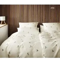 Elegante Mako-Satin Bettwäsche Mono Ski - 155x220 cm + 40x80 cmzirbe
